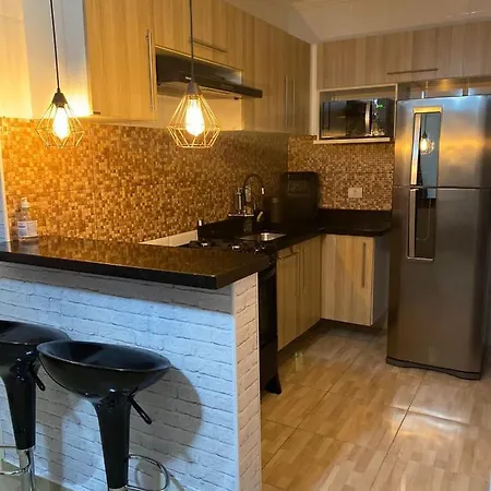 Apartamento Proximo A Praia Da Enseada-3